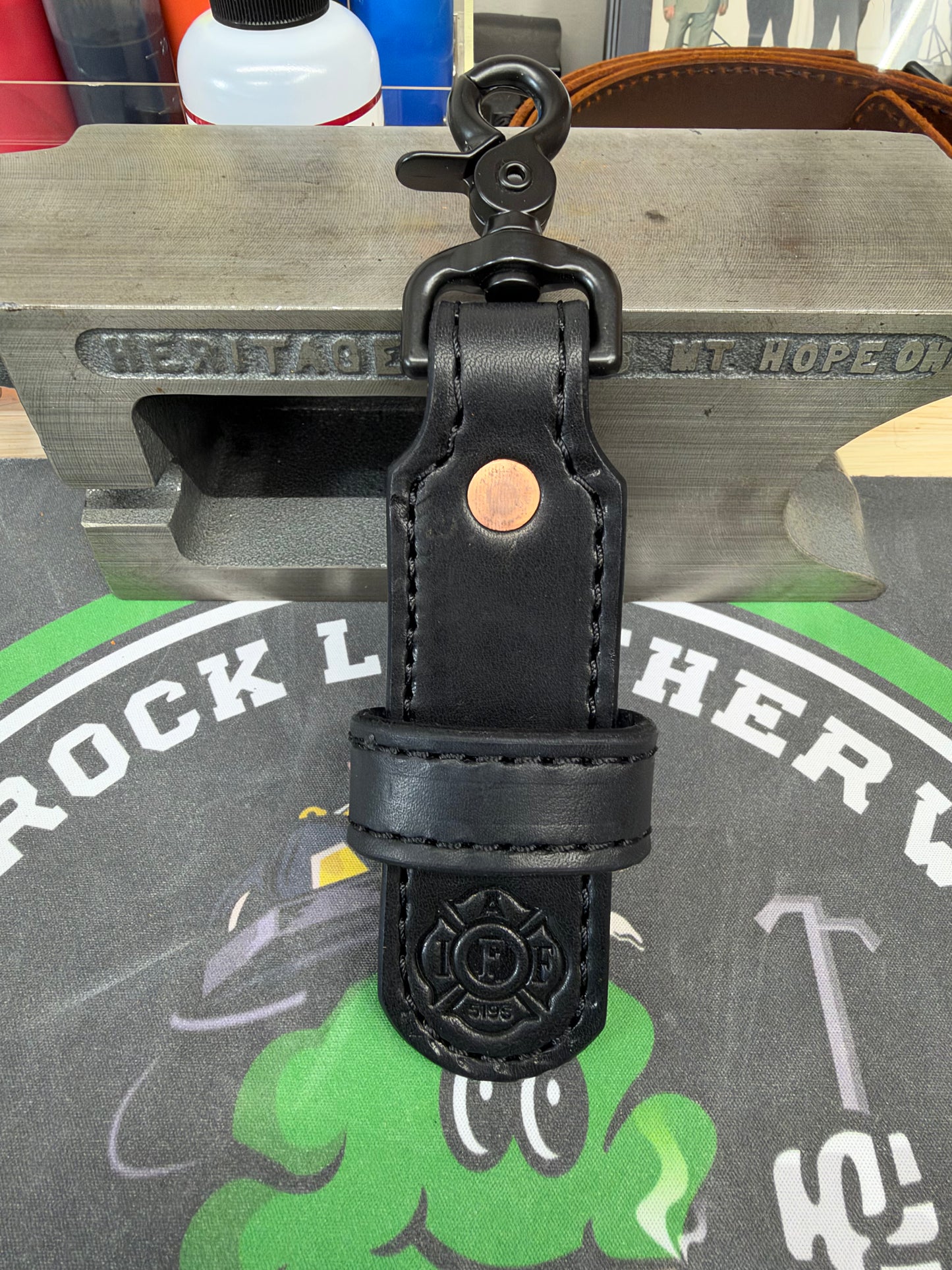 MIC Holder